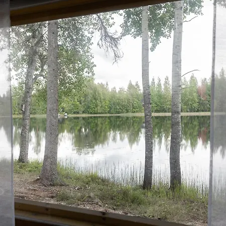 Hirsihuvila Yksityisessä Niemessä Petäjävedellä Huvilat *